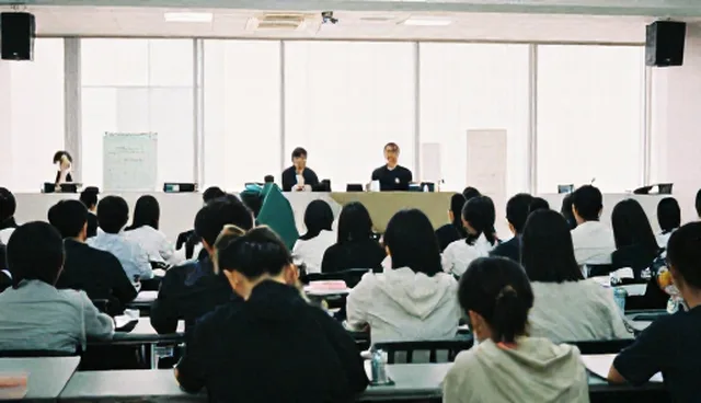 教育培训场景中的课程设计与教学反馈环节分析